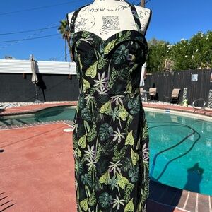 Collectif Strapless Tropical Leaf Dress - Black and Green